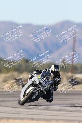 media/Jan-16-2026-CVMA Friday Practice (Fri) [[6f2bf47531]]/5-Racer 4-Trackday1/Session 5 (Turn 16)/